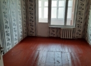 İcarəyə verilir 3 otaqlı 60 m2 köhnə tikili Həzi Aslanov m.