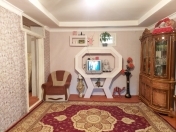 Satılır 3 otaqlı 80 m2 köhnə tikili Ramana