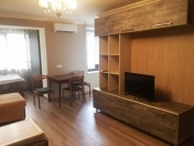 İcarəyə verilir 1 otaqlı 40 m2 köhnə tikili Yasamal r.