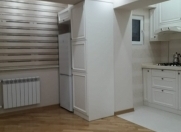 Satılır 3 otaqlı 86 m2 köhnə tikili Fəvvarələr meydanı