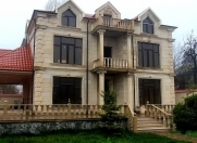 Satılır 7 otaqlı 450 m2 villa Qəbələ