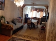 Satılır 5 otaqlı 110 m2 köhnə tikili 8 km