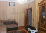 Satılır 3 otaqlı 90 m2 köhnə tikili İnşaatçılar m.