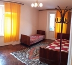 İcarəyə verilir 1 otaqlı 35 m2 köhnə tikili Elmlər Akademiyası m.