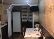 İcarəyə verilir 2 otaqlı 60 m2 köhnə tikili Şah İsmayıl Xətai m.