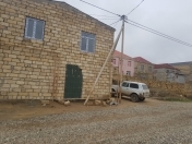 Satılır 3 otaqlı 100 m2 həyət evi Qobu