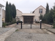 Satılır 6 otaqlı 250 m2 həyət evi Mərdəkan