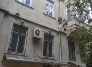 Satılır 1 otaqlı 42 m2 obyekt İçəri Şəhər m.