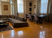 Satılır 5 otaqlı 280 m2 yeni tikili 28 May m.