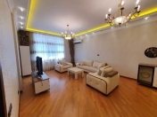 İcarəyə verilir 2 otaqlı 100 m2 yeni tikili 28 May m.