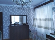 Satılır 3 otaqlı 60 m2 köhnə tikili Gənclik m.