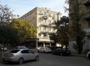 Satılır 4 otaqlı 95 m2 obyekt Hüseyn Cavid parkı