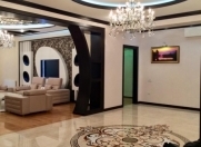 İcarəyə verilir 4 otaqlı 213 m2 yeni tikili Xətai r.