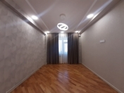 Satılır 2 otaqlı 65 m2 yeni tikili Qara Qarayev m.