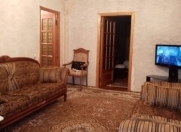 Satılır 3 otaqlı 80 m2 köhnə tikili İnşaatçılar m.