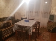 İcarəyə verilir 3 otaqlı 67 m2 köhnə tikili ADA universiteti