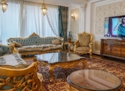 Satılır 5 otaqlı 260 m2 yeni tikili 28 May m.