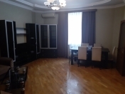 İcarəyə verilir 1 otaqlı 58 m2 yeni tikili 9 mkr