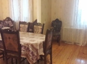 Satılır 5 otaqlı 92 m2 köhnə tikili Y.Günəşli