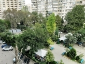 Satılır 3 otaqlı 80 m2 köhnə tikili Elmlər Akademiyası m.