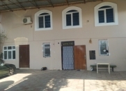 Satılır 10 otaqlı 270 m2 həyət evi Beşmərtəbə