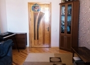 Satılır 2 otaqlı 43 m2 köhnə tikili Yasamal r.
