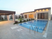 Satılır 5 otaqlı 200 m2 bağ evi Mərdəkan