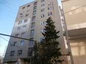 Satılır 2 otaqlı 52 m2 köhnə tikili İnşaatçılar m.