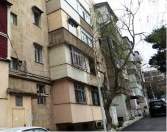 Satılır 1 otaqlı 32 m2 köhnə tikili Qara Qarayev m.