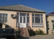 Satılır 8 otaqlı 1000 m2 həyət evi Zığ