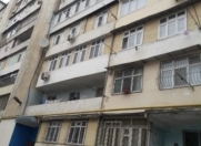 Satılır 3 otaqlı 89 m2 köhnə tikili İnşaatçılar m.