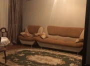 Satılır 3 otaqlı 90 m2 köhnə tikili İnşaatçılar m.