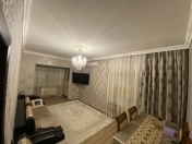 Satılır 2 otaqlı 60 m2 köhnə tikili Əhmədli m.