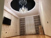 Satılır 3 otaqlı 80 m2 yeni tikili Azneft meydanı