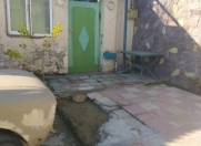 Satılır 2 otaqlı 70 m2 həyət evi Qaraçuxur