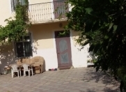 Satılır 6 otaqlı 200 m2 həyət evi Qaraçuxur