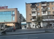Satılır 2 otaqlı 55 m2 köhnə tikili İctimai telekanalı