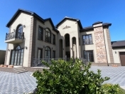 Satılır 6 otaqlı 260 m2 bağ evi Mərdəkan