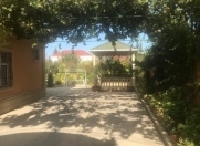 Satılır 8 otaqlı 100 m2 bağ evi Pirşağı