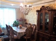 Satılır 3 otaqlı 80 m2 köhnə tikili Azadlıq prospekti m.