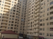 Satılır 2 otaqlı 100 m2 yeni tikili Əhmədli m.