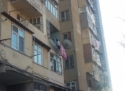 Satılır 3 otaqlı 80 m2 köhnə tikili Y.Günəşli