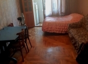 Satılır 1 otaqlı 30 m2 köhnə tikili Neftçilər m.