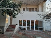 Satılır 5 otaqlı 200 m2 həyət evi Qaraçuxur