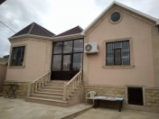 Satılır 4 otaqlı 130 m2 həyət evi Binəqədi