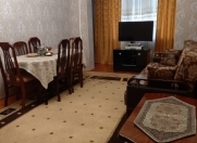 Satılır 3 otaqlı 100 m2 köhnə tikili Y.Günəşli