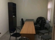 İcarəyə verilir 1 otaqlı 30 m2 ofis Yeni Yasamal