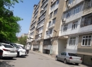 Satılır 2 otaqlı 60 m2 köhnə tikili İnşaatçılar m.