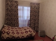 Satılır 3 otaqlı 90 m2 köhnə tikili Azadlıq prospekti m.