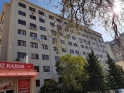 Satılır 3 otaqlı 80 m2 köhnə tikili Nizami m.